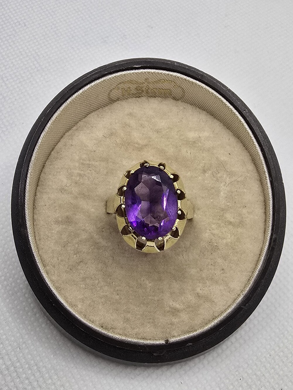 14k Yellow Gold Amethyst Ring 1970s 1980s Size 8 Estate Jewelry